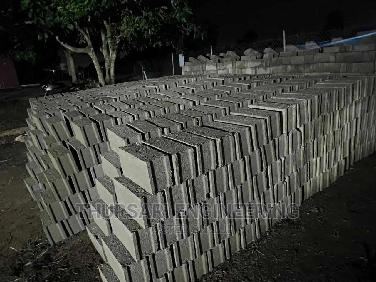 6 Inches Quarry Dust Blocks