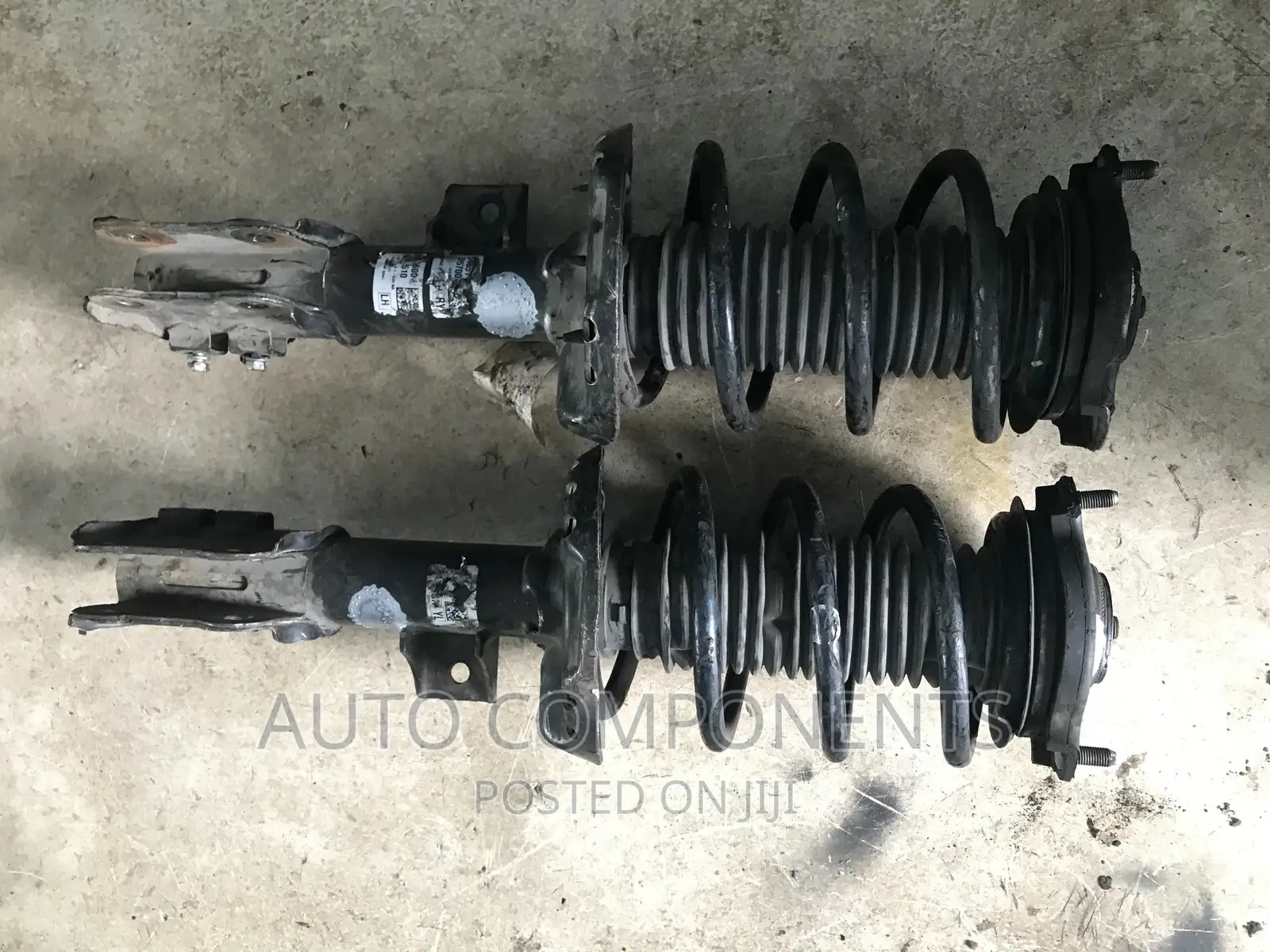 Hyundai Sonata 2016 Shock Absorbers