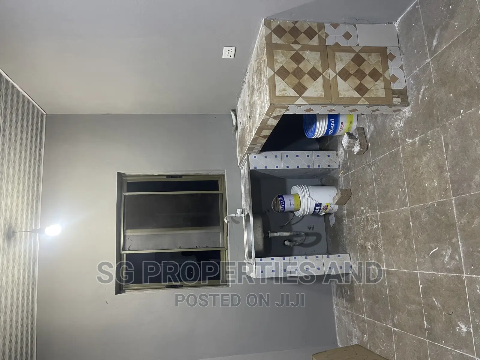 1bdrm Apartment in Coastal Estates, Spintex for rent