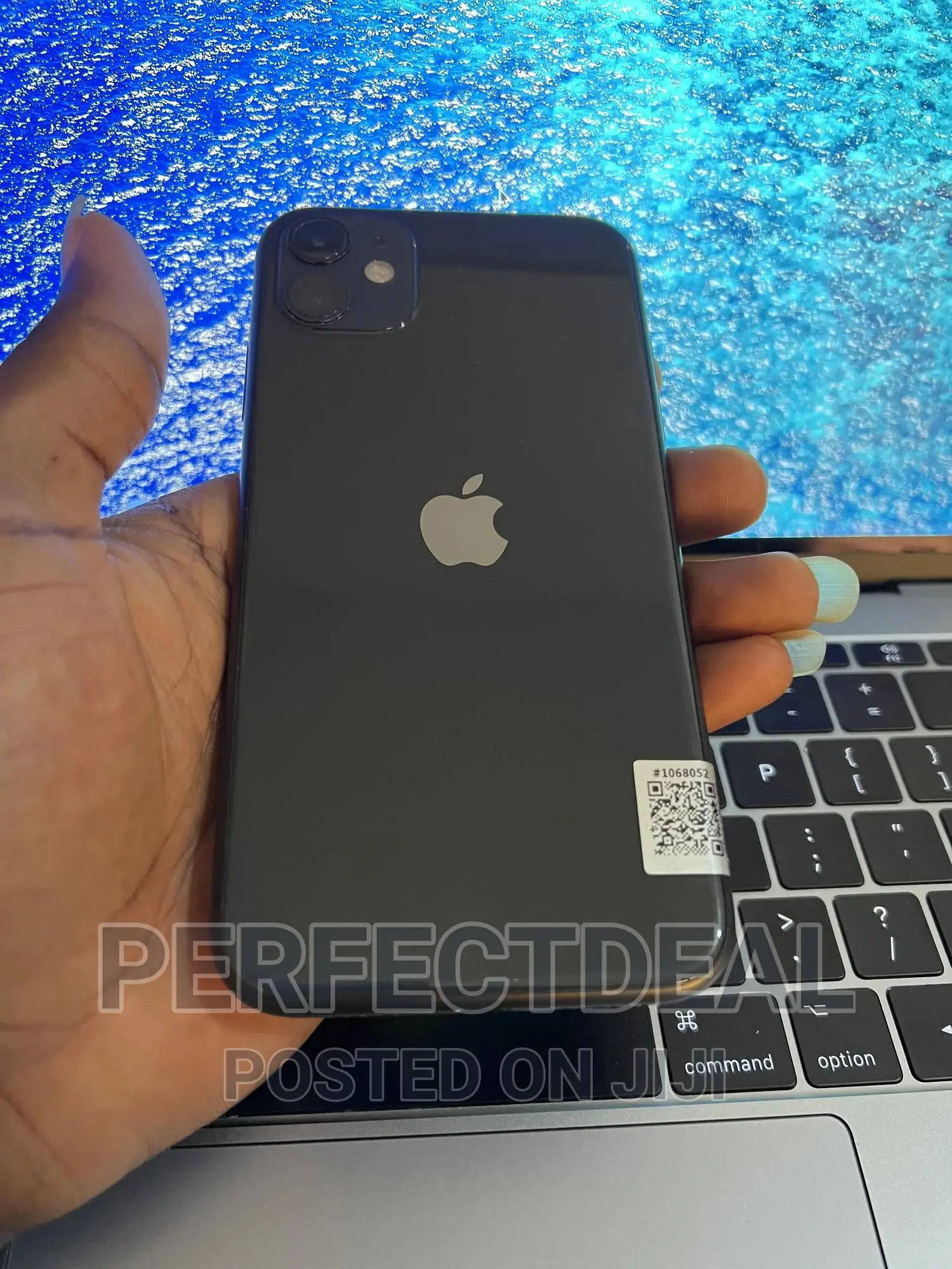 New Apple iPhone 11 128 GB Black