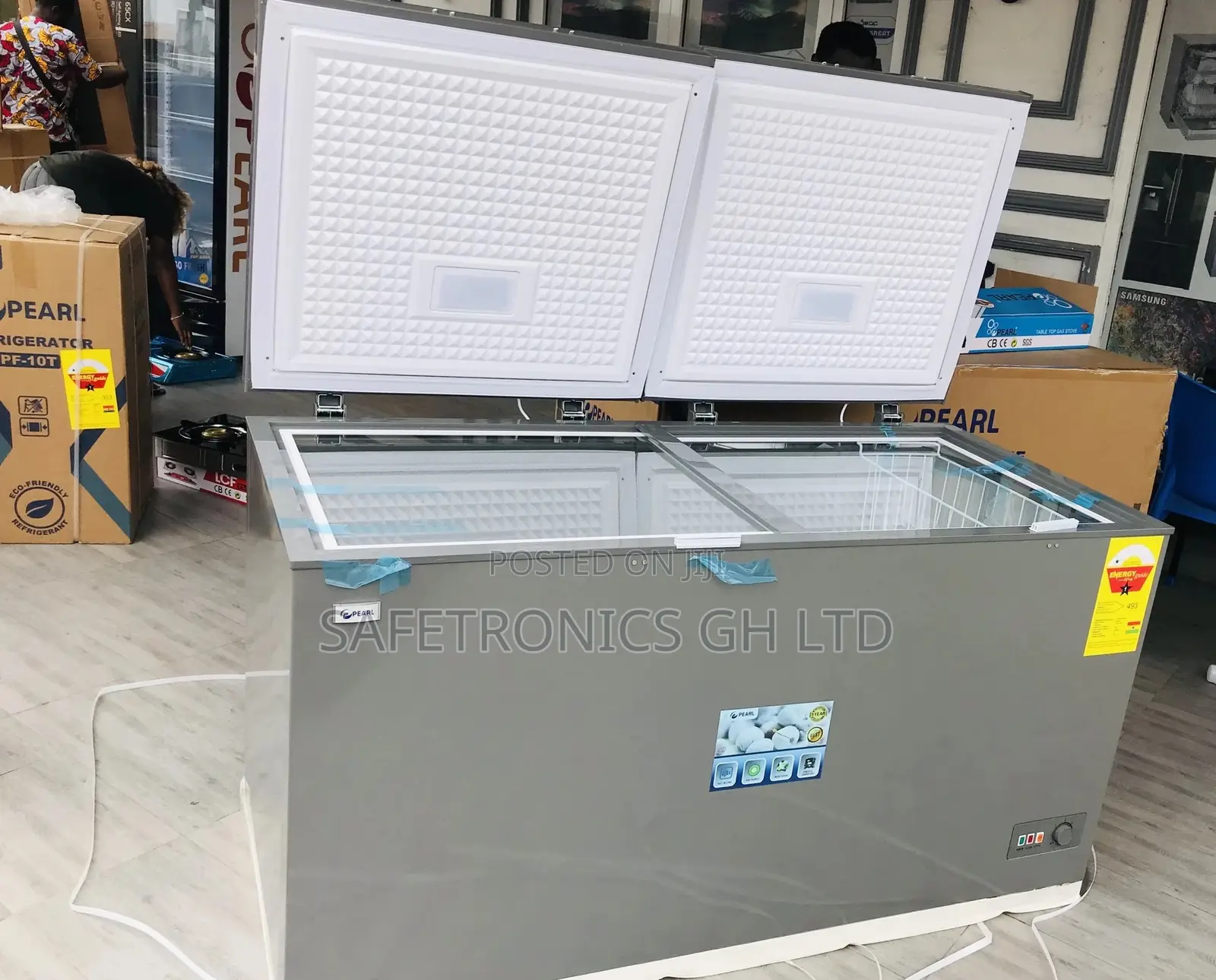 Glass Lid 400 Liter PCF-550 Doubledoor Chestfreezer Pearl