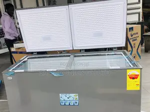 Adjustable 400 Liter Chestfreezer Pearl Doubledoor PCF-550