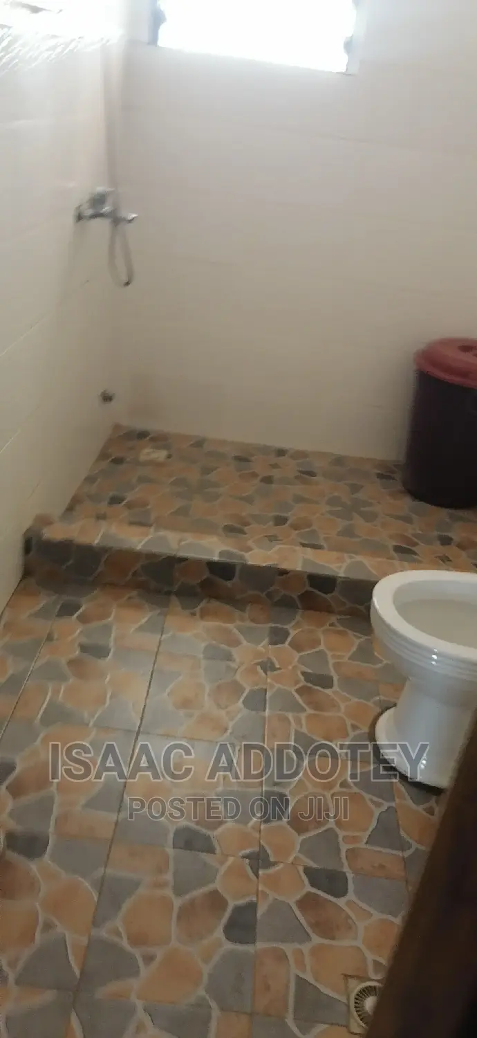 Furnished 2bdrm Block of Flats in Spintex for rent