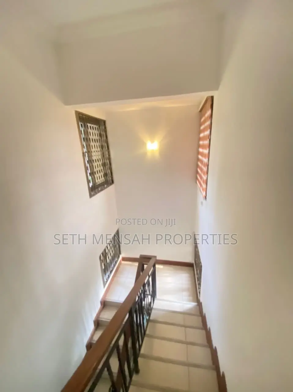 5bdrm Mansion in Airport Residential Area for rent
