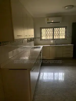 4bdrm Mansion in Airport Residential Area for rent