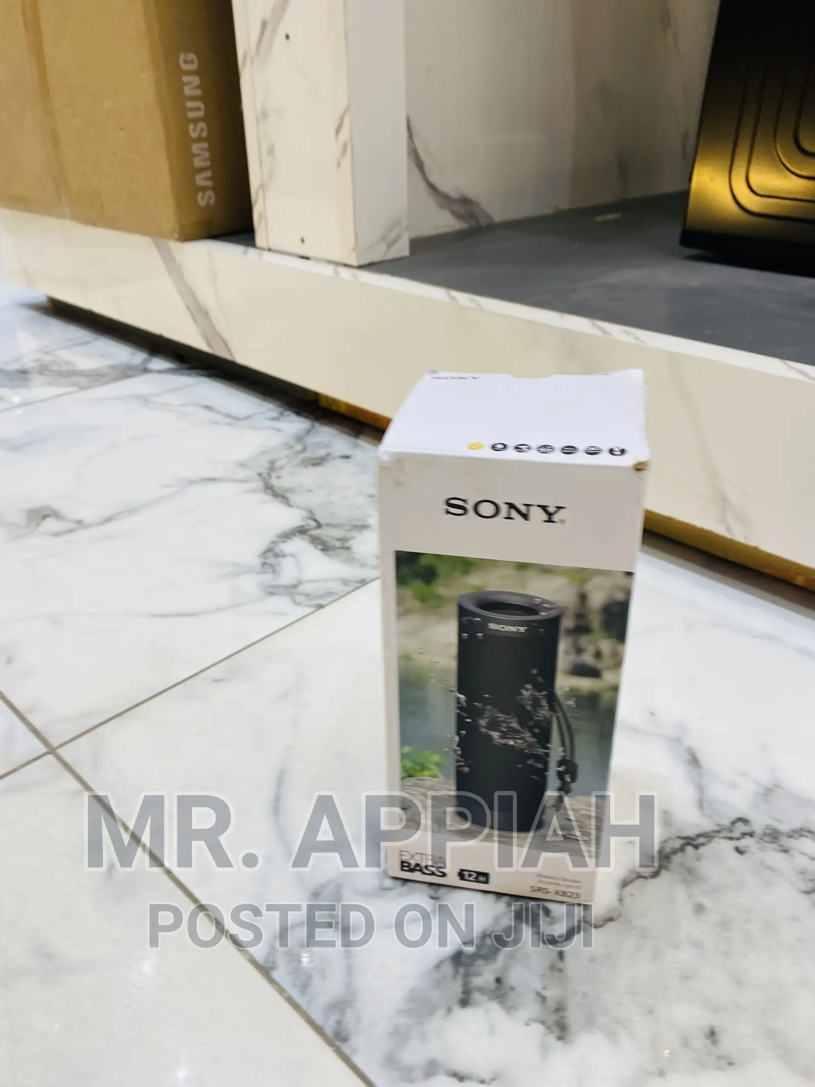 Fast and Effective Sony Extra Bass Portable Speaker(Black).