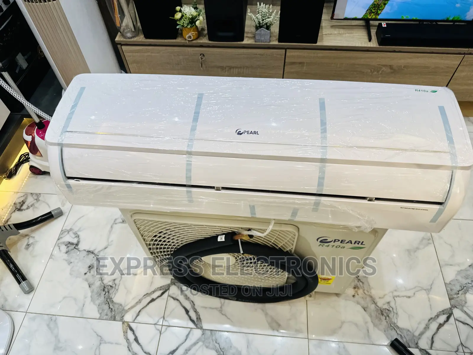 Inverter Pearl 2.0hp Split Air Swings Ac