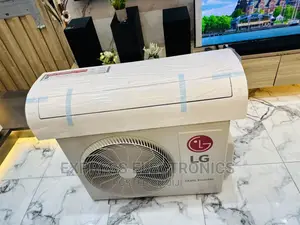 S4-Q12ja3a3  Airflow Swings Lg Smart Inverter AC