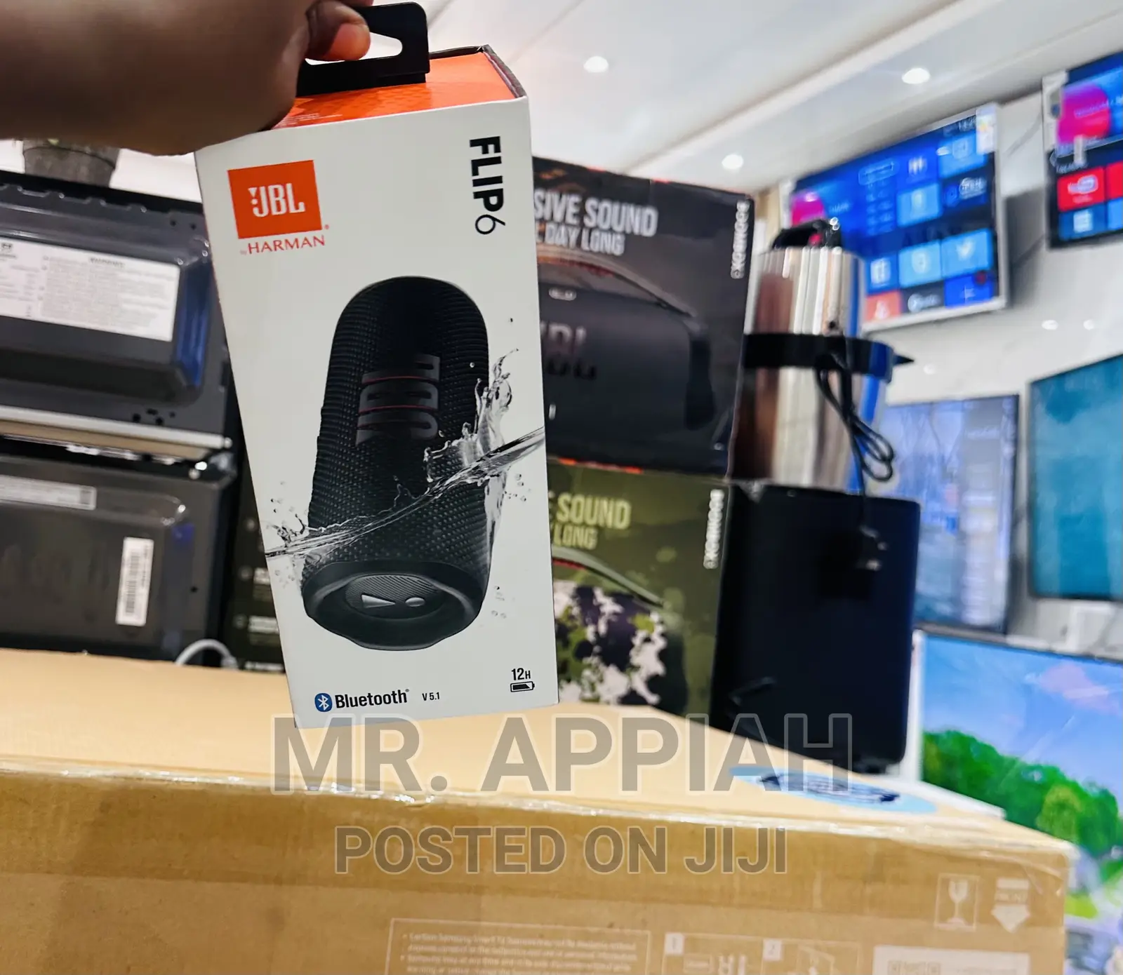 Extremely Quality JBL Flip 6 Waterproof Bluetooth Speaker.