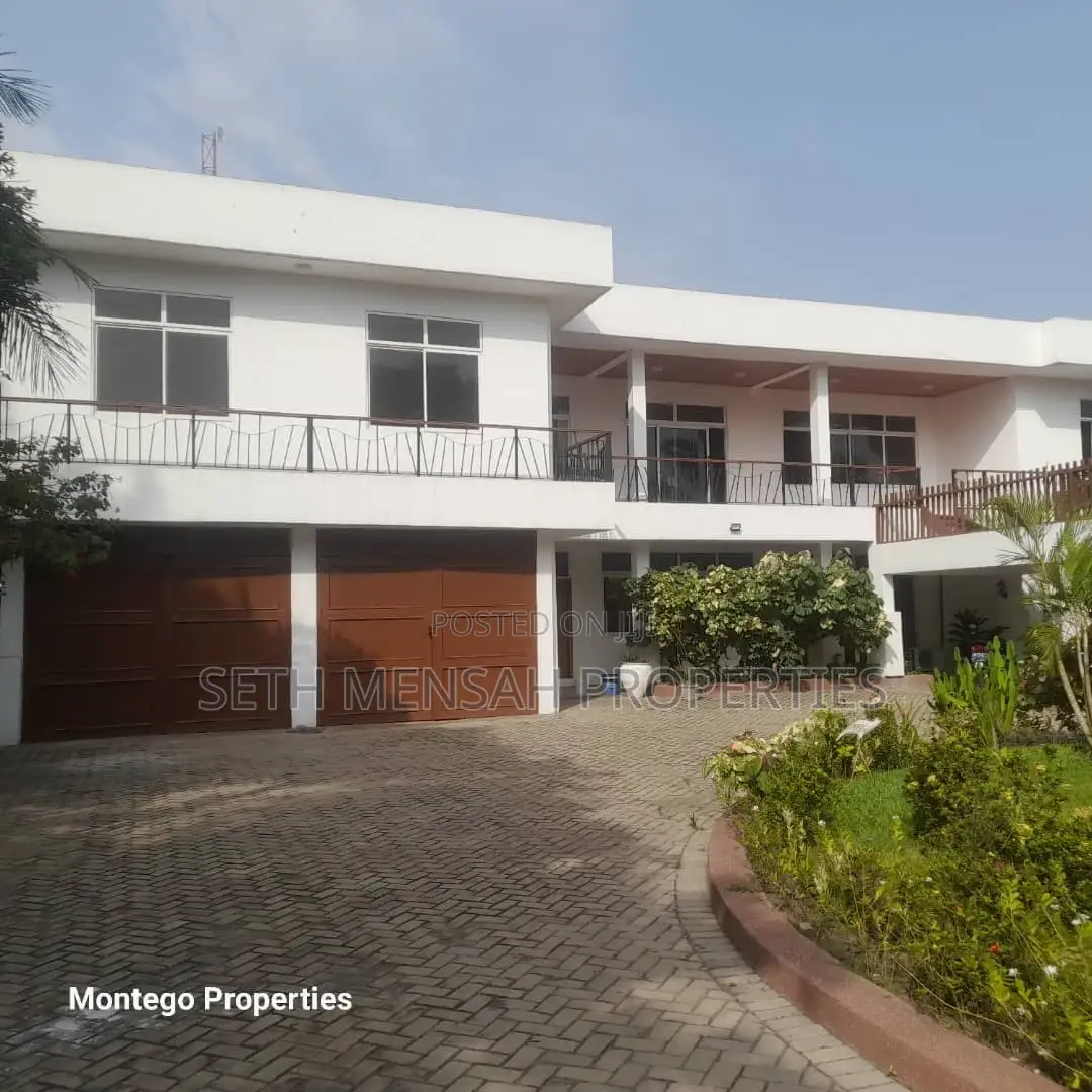 5bdrm Mansion in Dzorwulu for rent