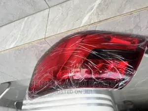 Toyota Camry 2007-2011 Tail Light(Spec)Led