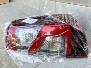 Nissan Navara 2020-2023 Tail Light Pair
