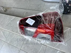 Nissan Navara 2020-2023 Tail Light Pair