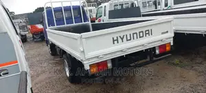 Hyundia Might 2 Truck
