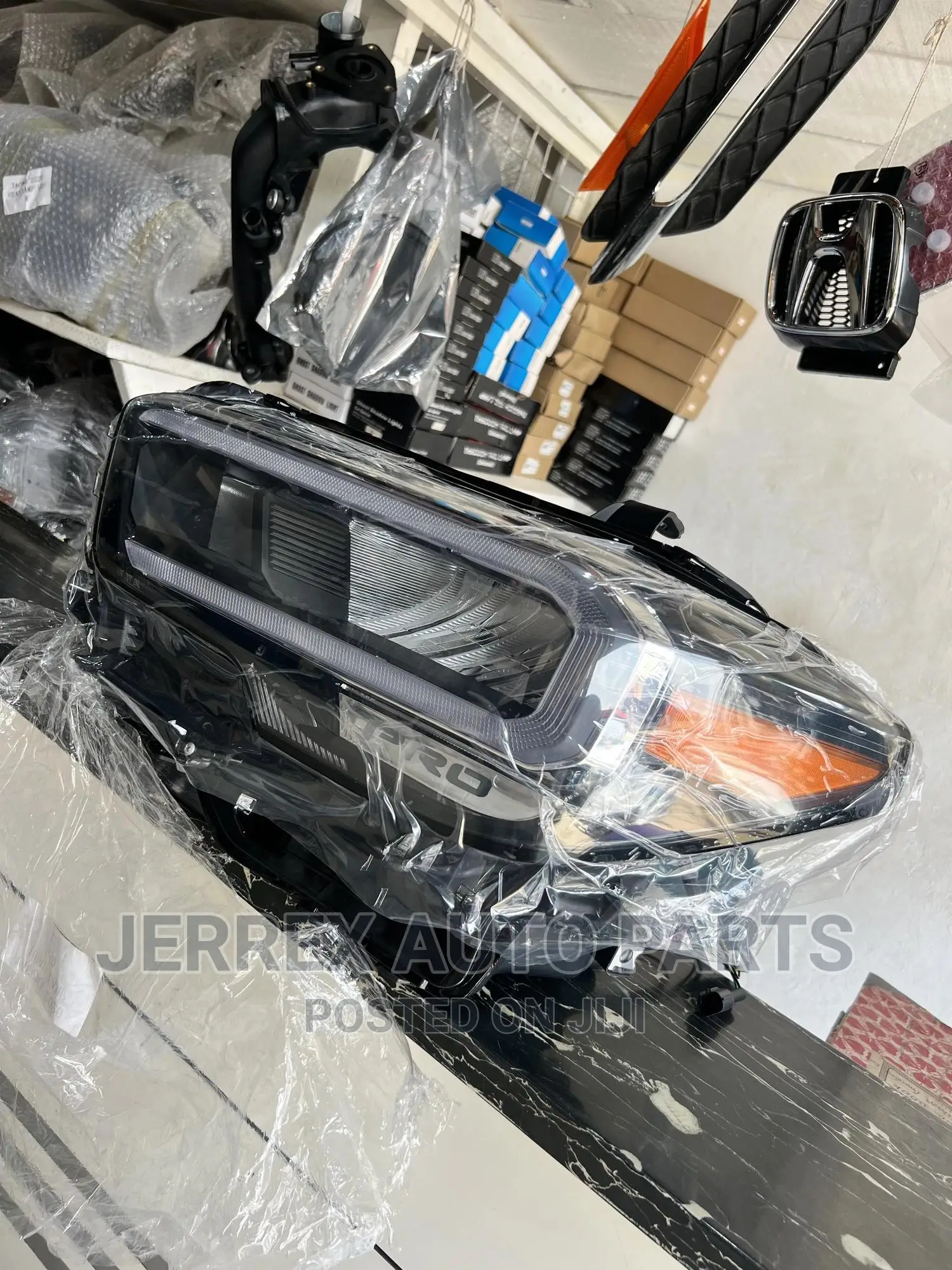 Toyota Tacoma 2016-2023 Headlight Full LED SPECS