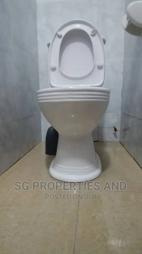4bdrm House in Batsonaa, Spintex for rent