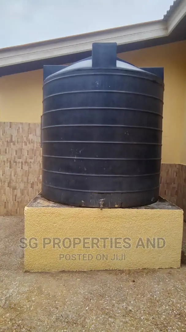 4bdrm House in Batsonaa, Spintex for rent