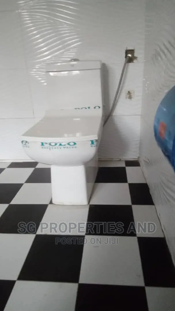 4bdrm House in Batsonaa, Spintex for rent