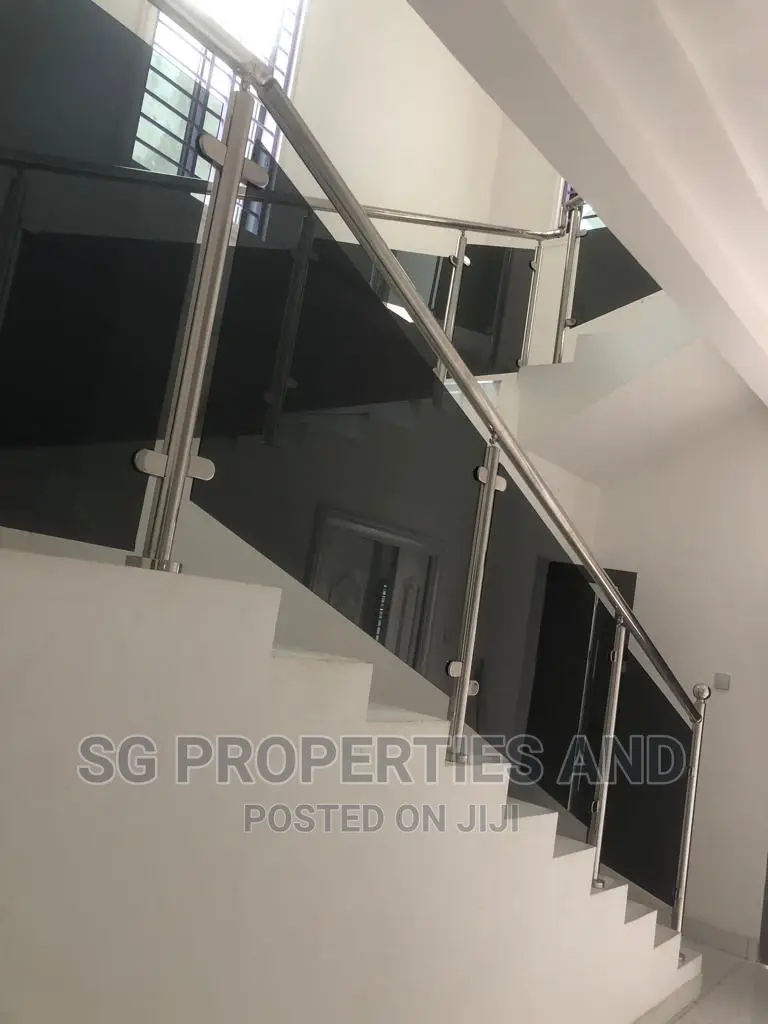Furnished 5bdrm Mansion in Batsonaa, Spintex for sale
