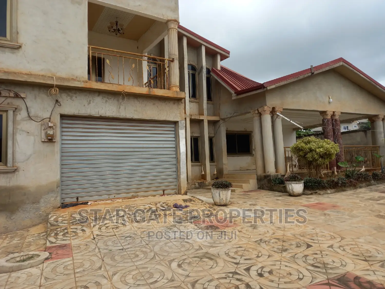 6bdrm House in Star Gate Properties, Kumasi Metropolitan for sale