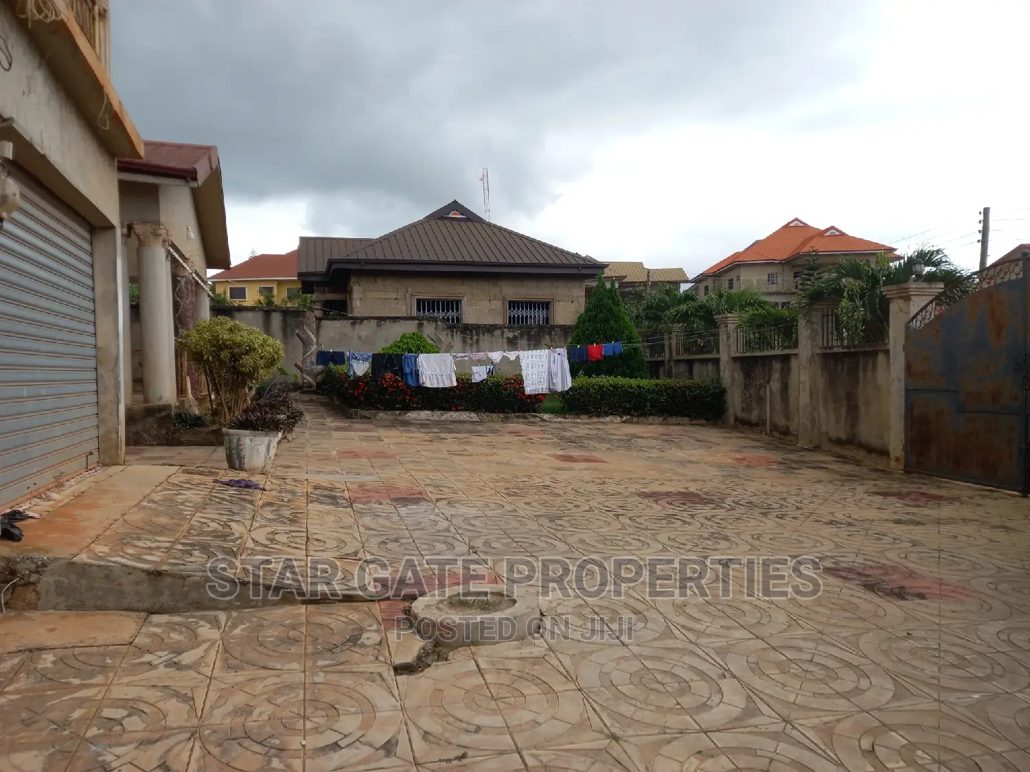 6bdrm House in Star Gate Properties, Kumasi Metropolitan for sale