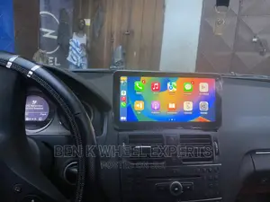 C Class C250 Carplay Screen