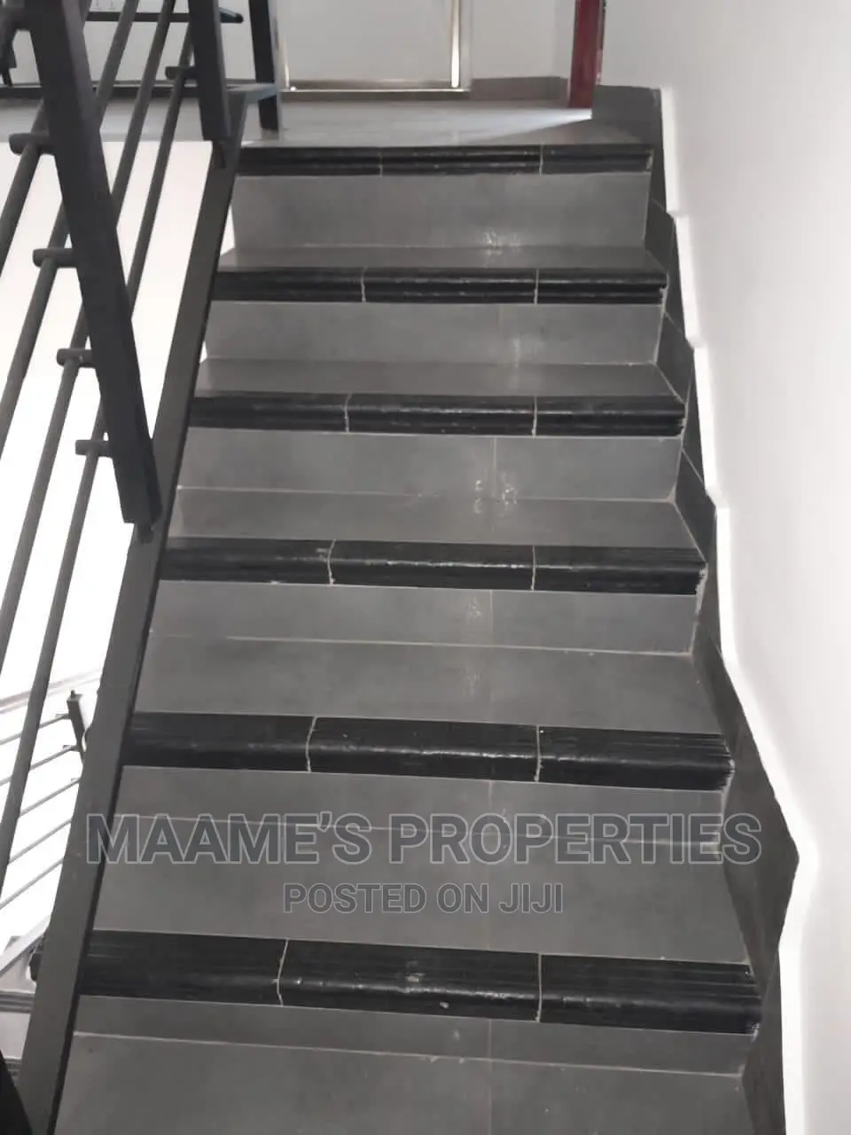 3bdrm Duplex in Maame’S Properties, Achimota for rent