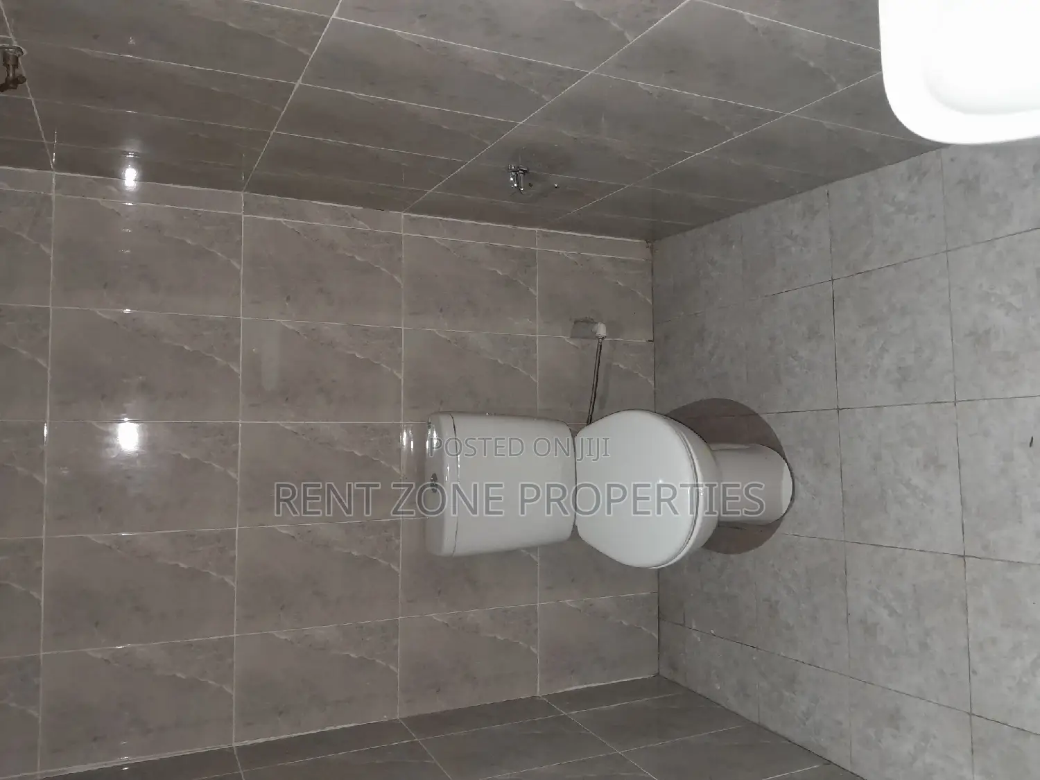 2bdrm Duplex in Ofankor for rent