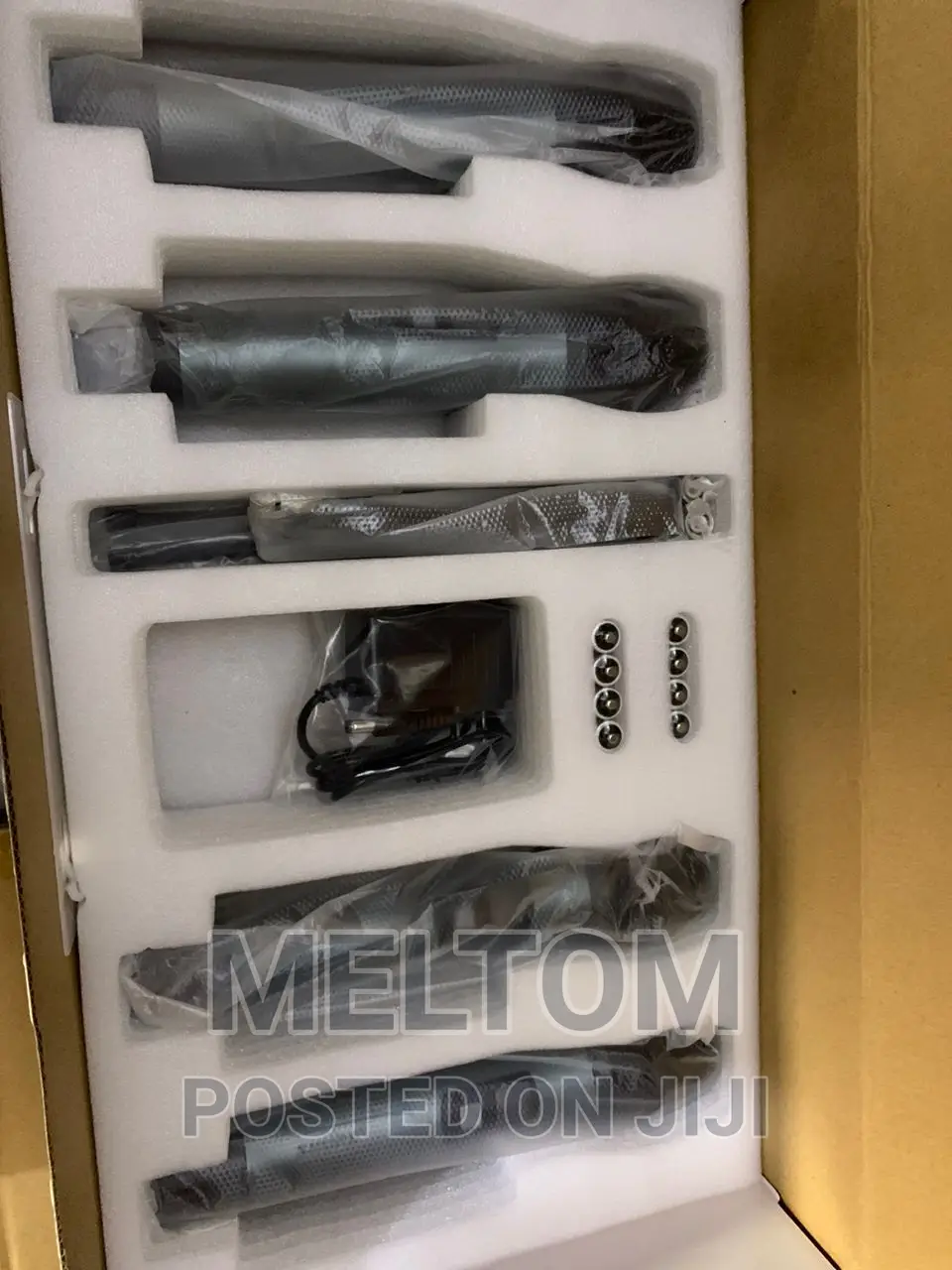 Shure 4in1 Cordless Microphone (U-8900)