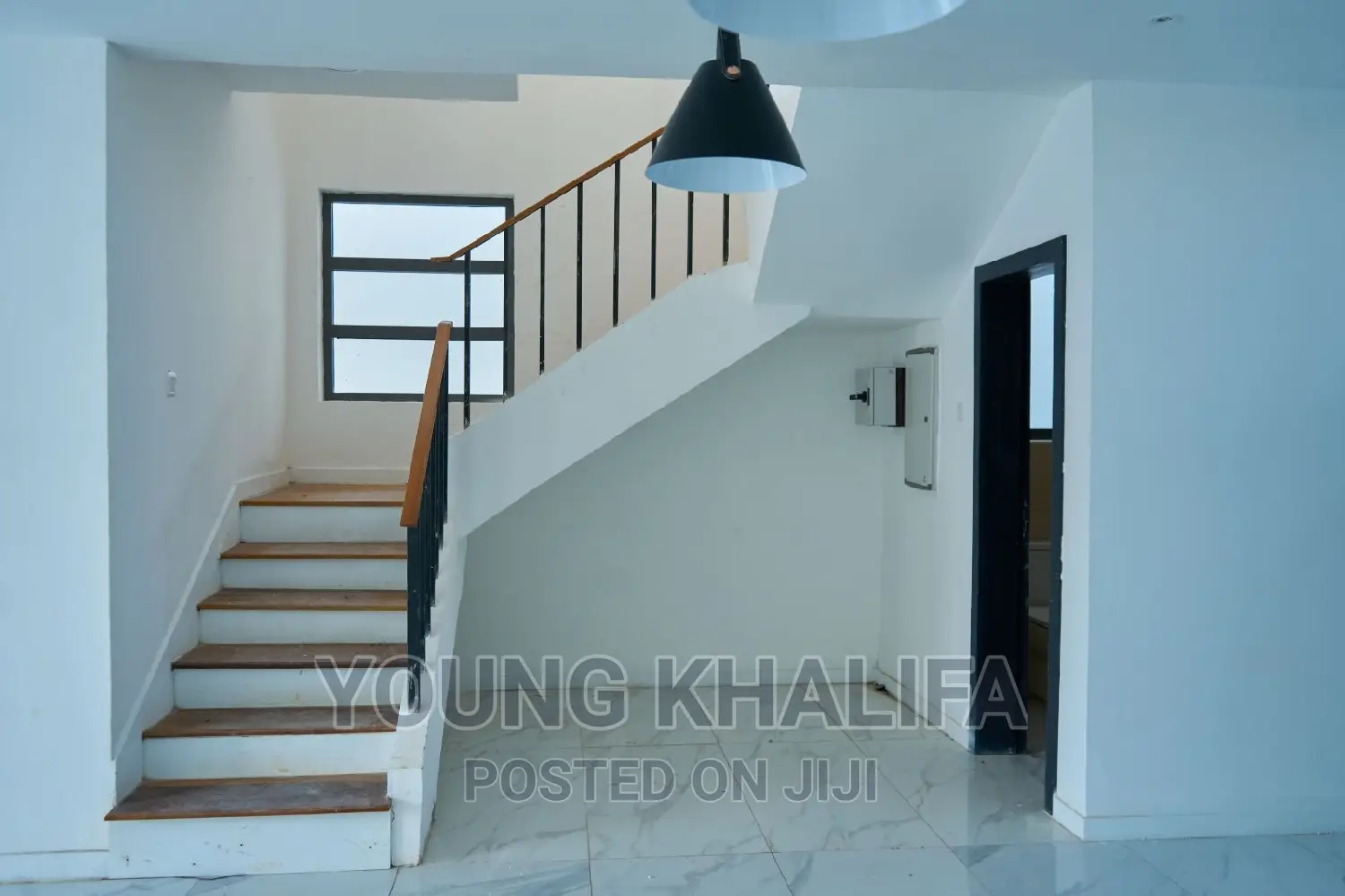 3bdrm Duplex in East Legon Hill'S for sale