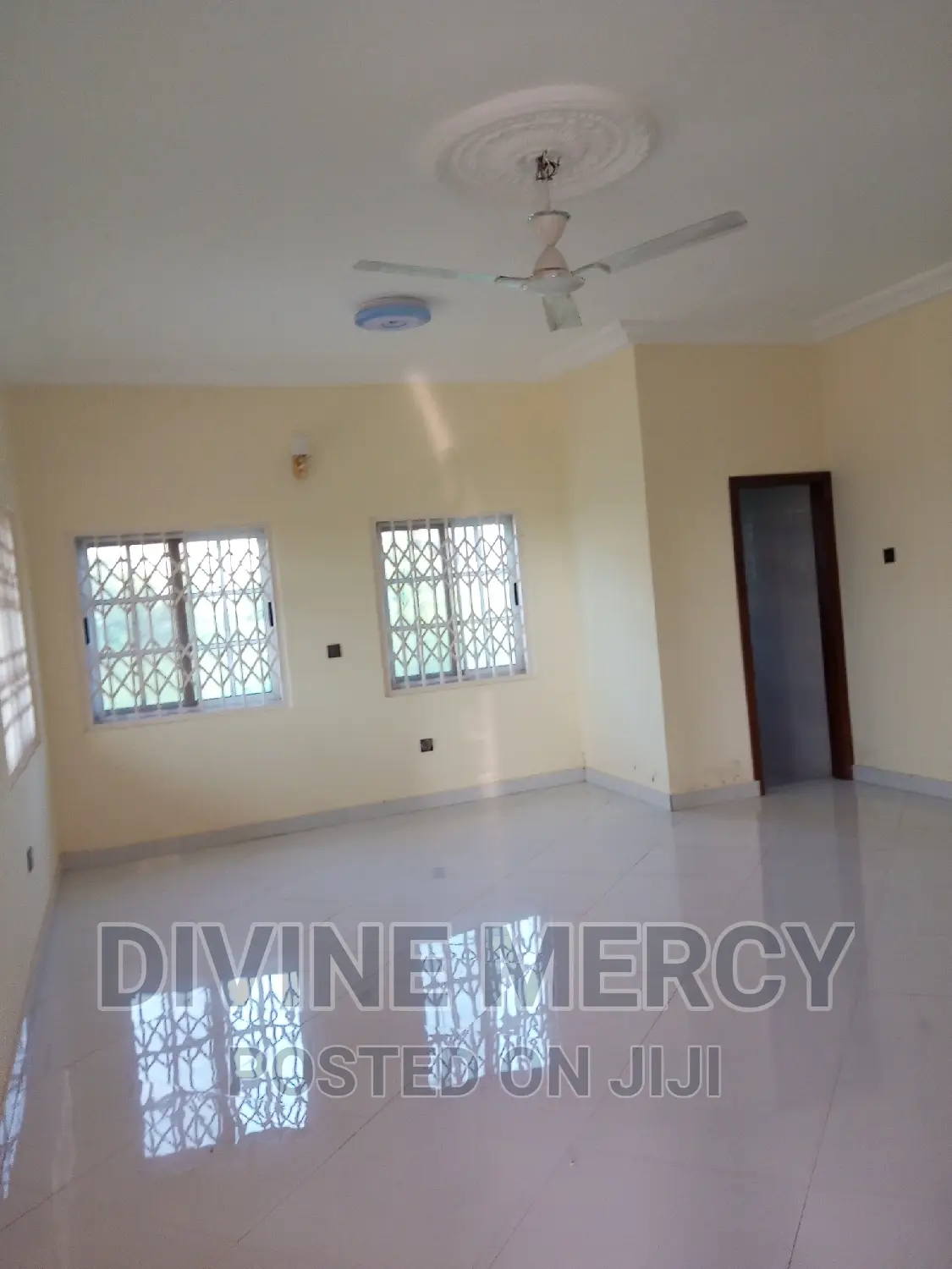 3bdrm Apartment in Tuba, Kasoa for rent