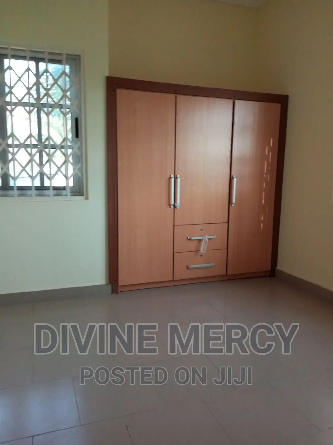 3bdrm Apartment in Tuba, Kasoa for rent