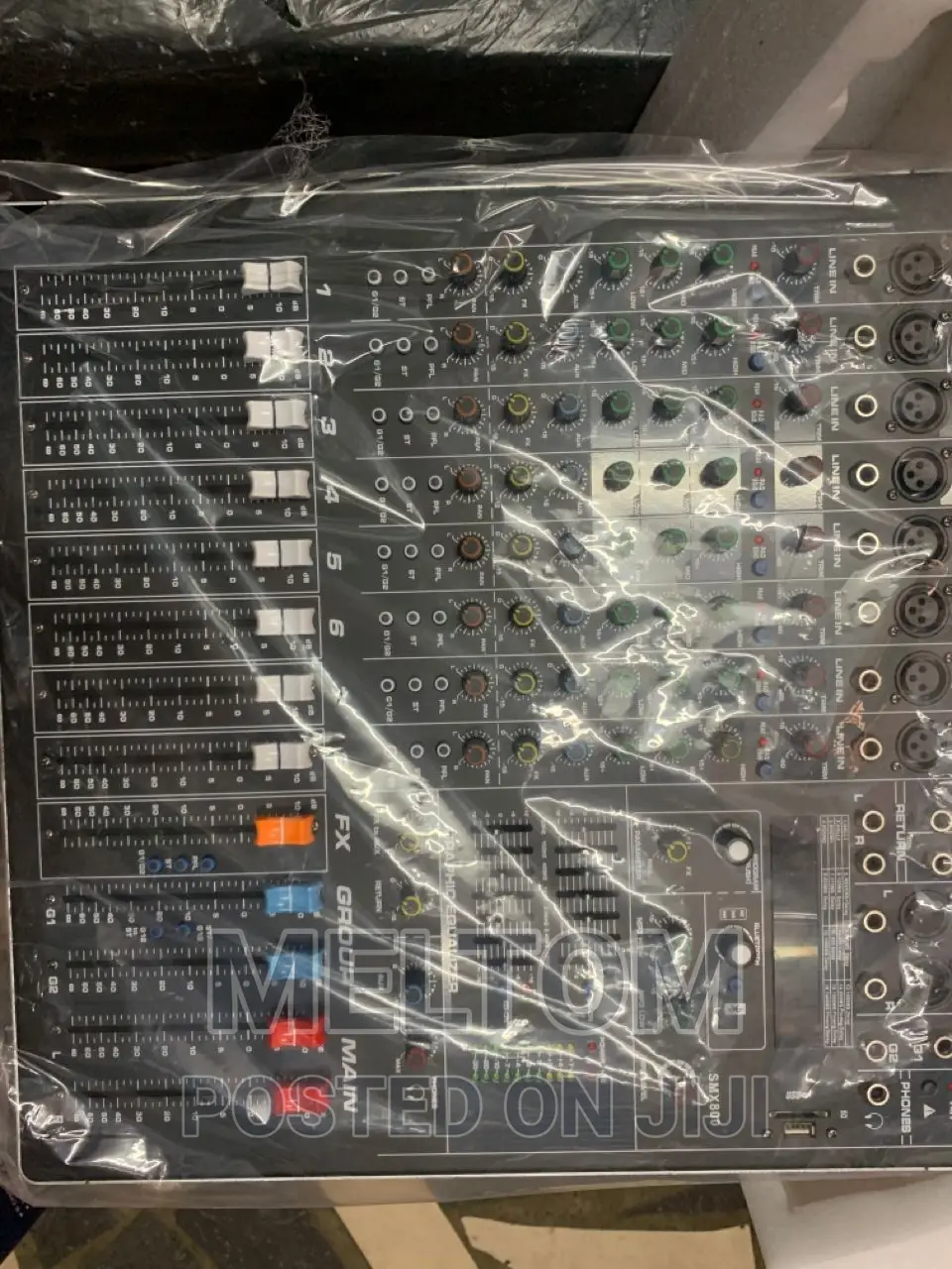 Yamaha SMX800 8channels Professional Raw Mixer