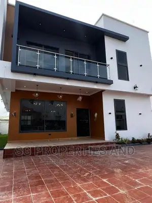 4bdrm Mansion in Ecobank, Spintex for sale
