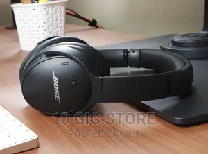 Photo - Packed Bose Quietcomfort 45 Bluetooth Headphone
