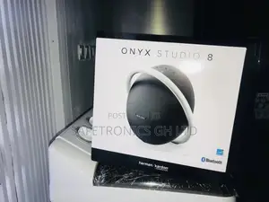 Wireless Bluetooth Onyx Studio8 Harman Kardon