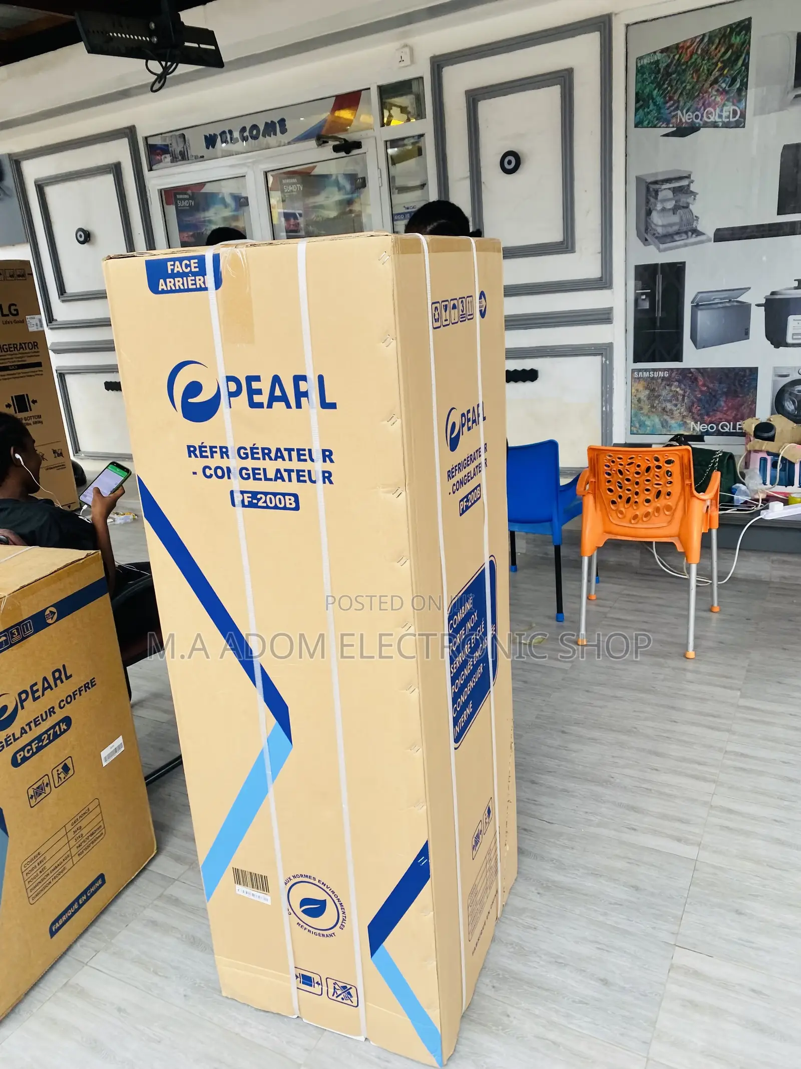 Newly in Stock Pearl 140L Top Mount Freezer Fridge(PF-200b).