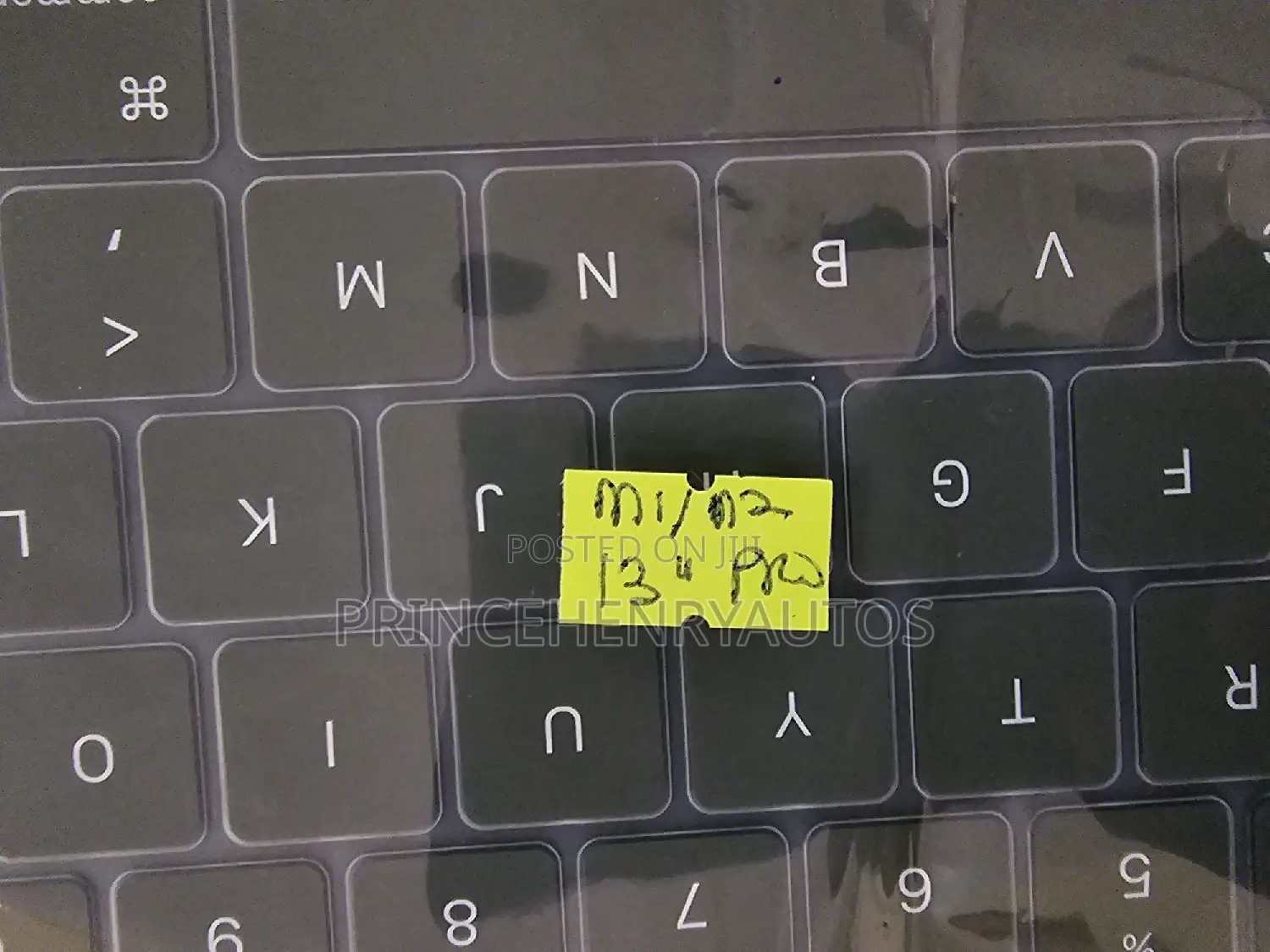 Macbook M2/M1 Case+Keyboard Cover 2in1 Bundle