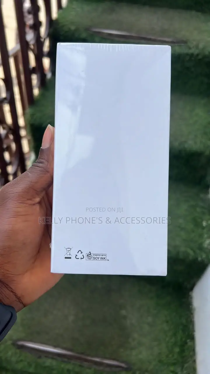 New Samsung Galaxy A52 5G 128 GB Black