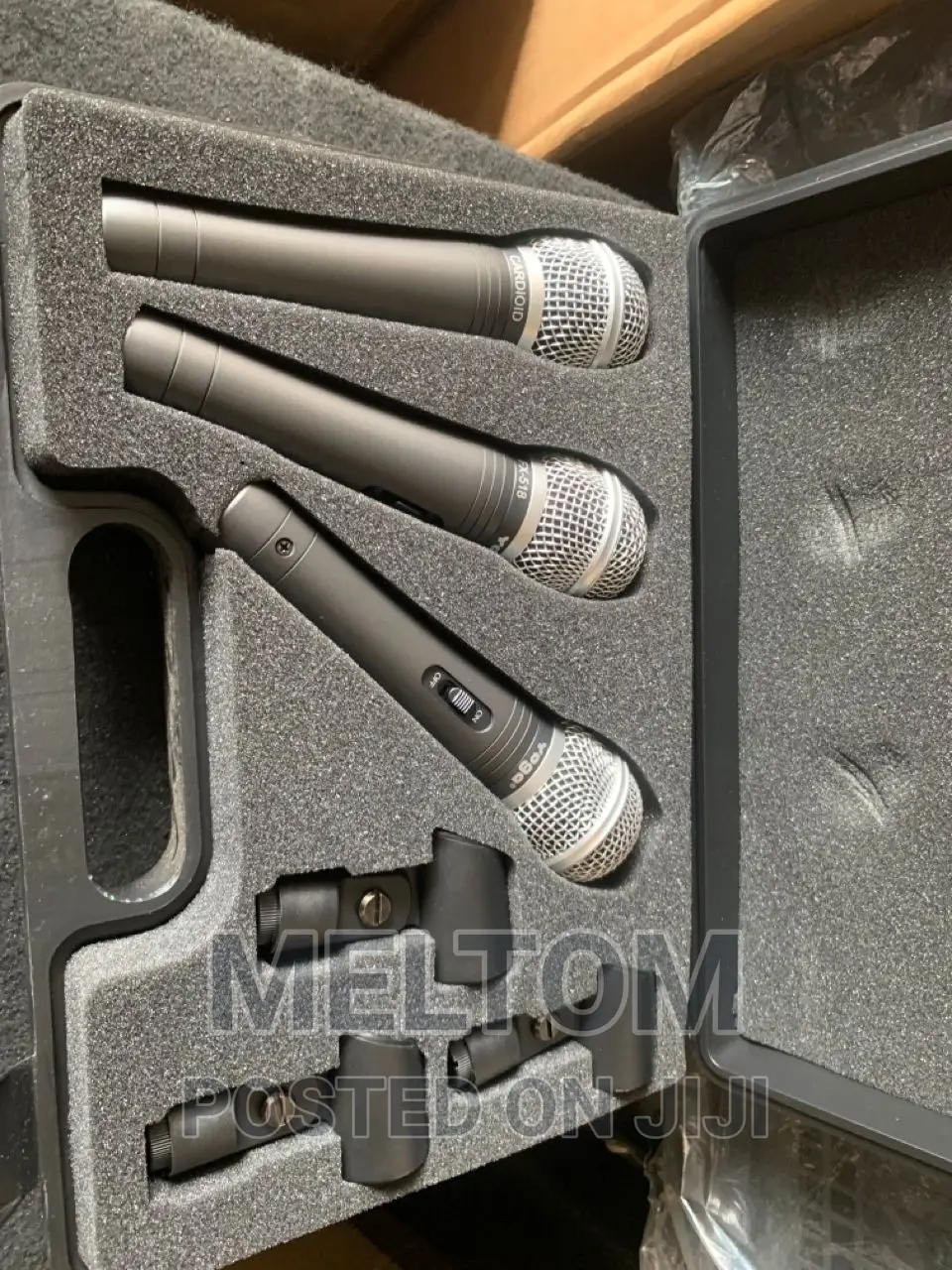 Yoga 3in1 Briefcased Cord Microphone