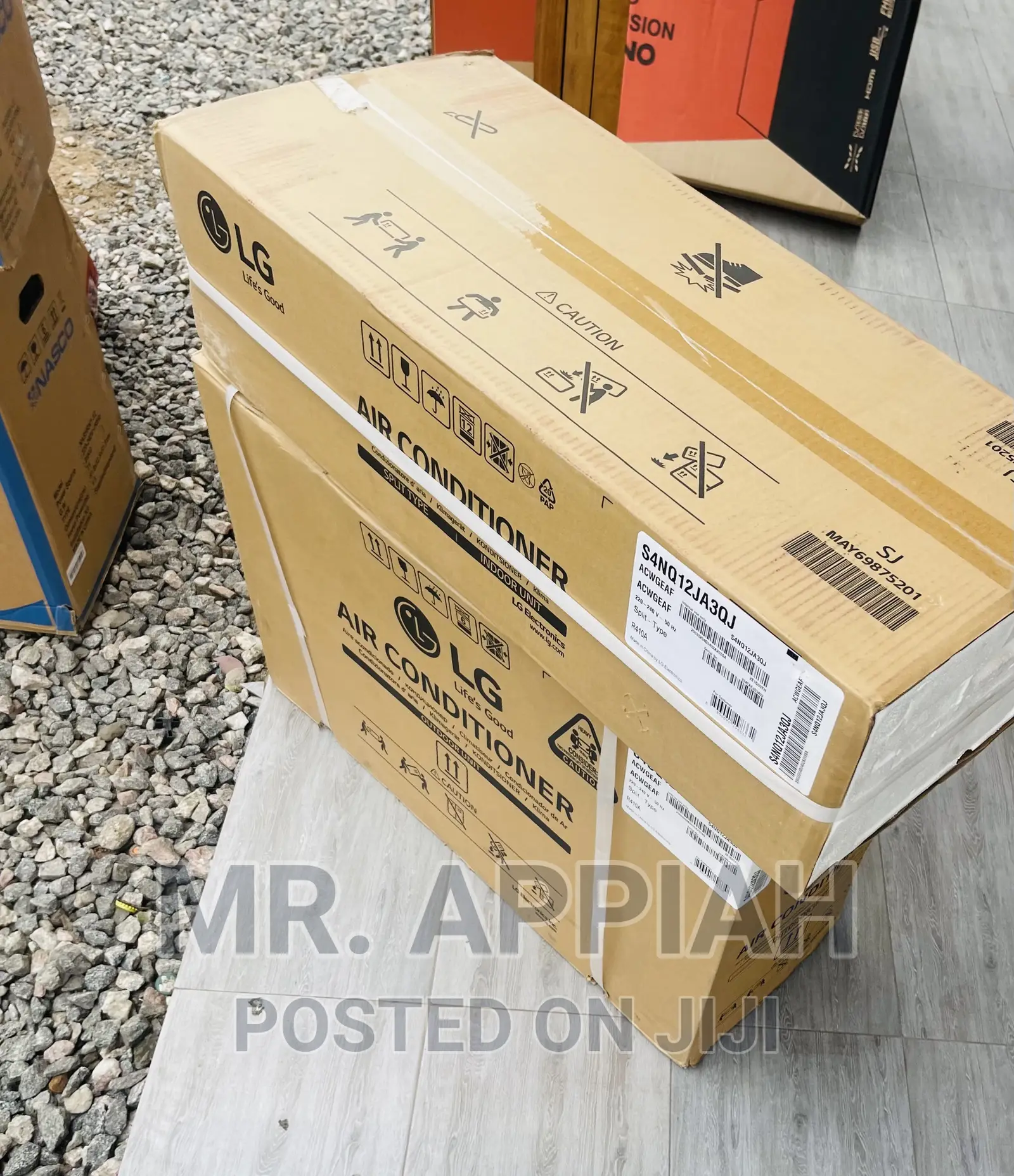 Sealed in Box  LG S4-Q18kl3qe 2.0hp Dualcool Inverter,White