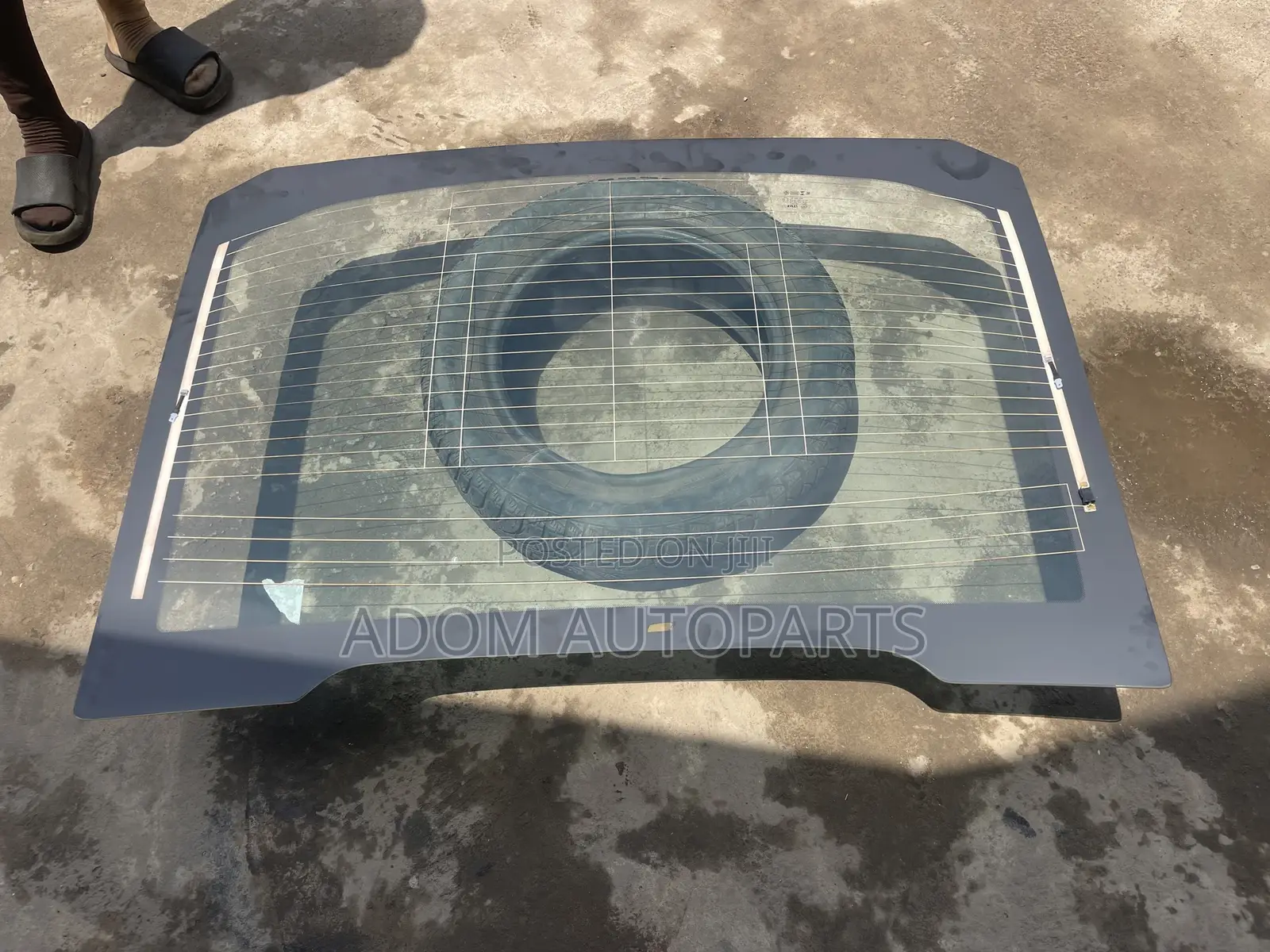 Chevrolet Malibu Back Glass