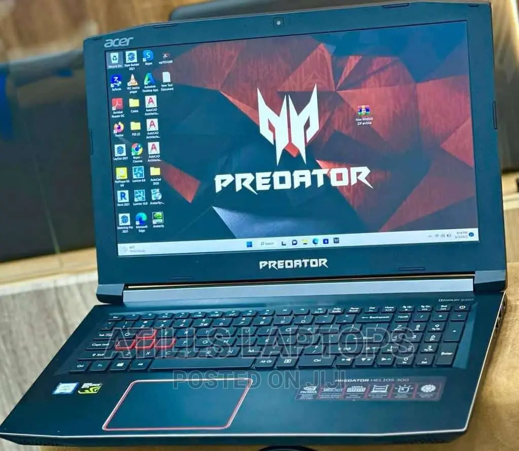Laptop Acer Predator Helios 300 16GB Intel Core I5 SSHD+SSD 2T
