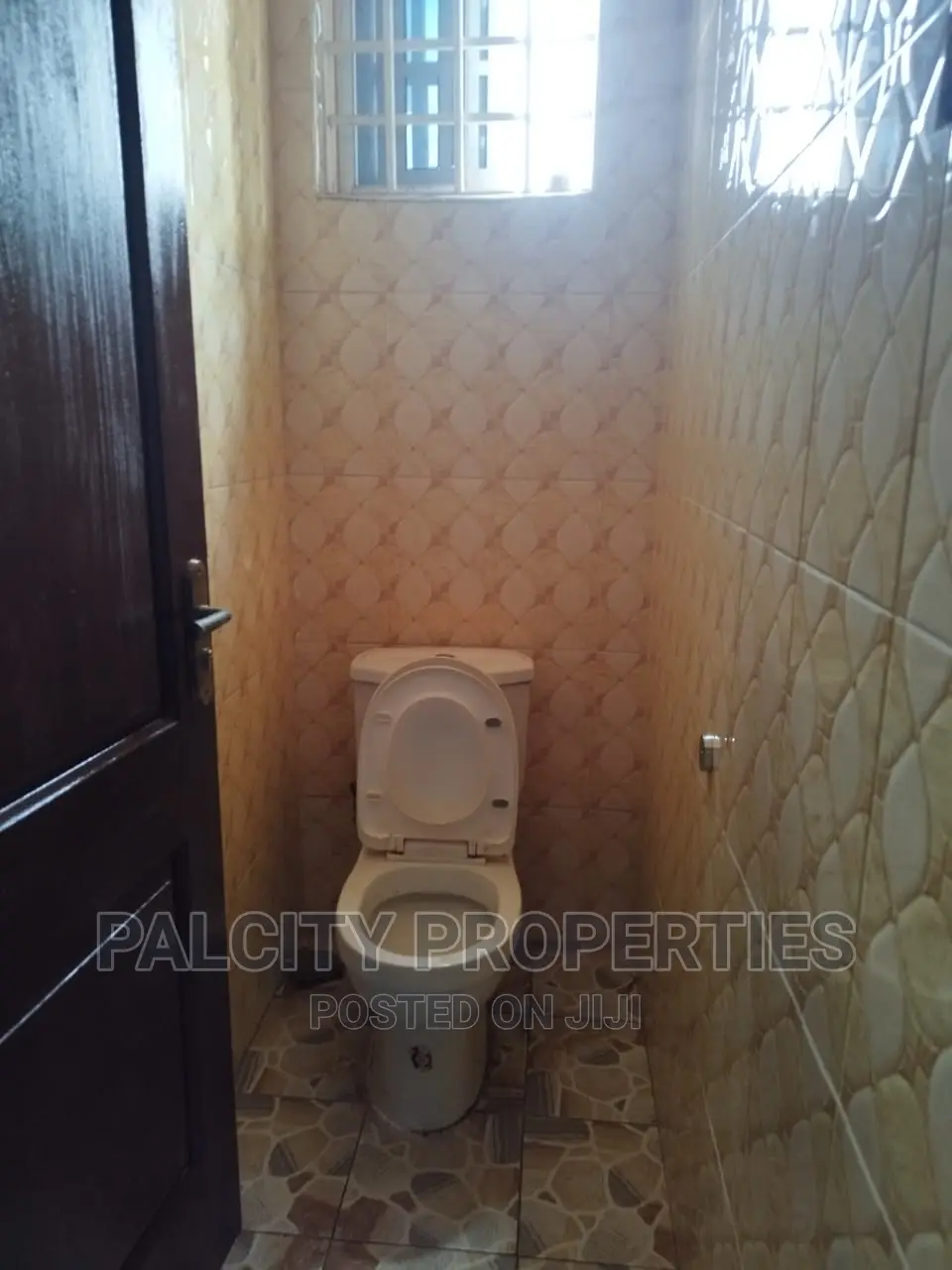 2bdrm Apartment in Santasi Kokoben, Kumasi Metropolitan for rent