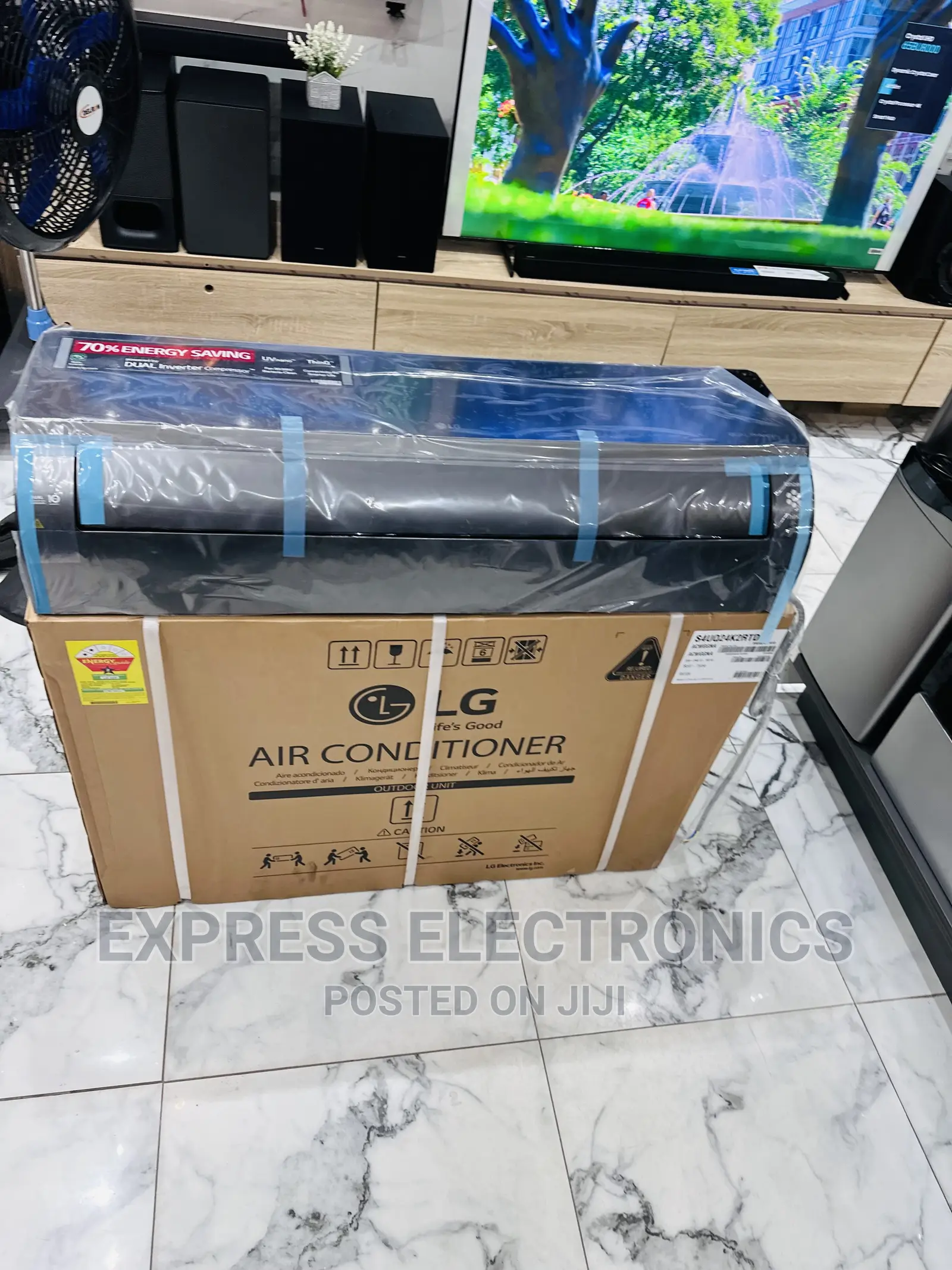 Dual Inverter Artcool 2.0hp Split Lg Black AC Tough