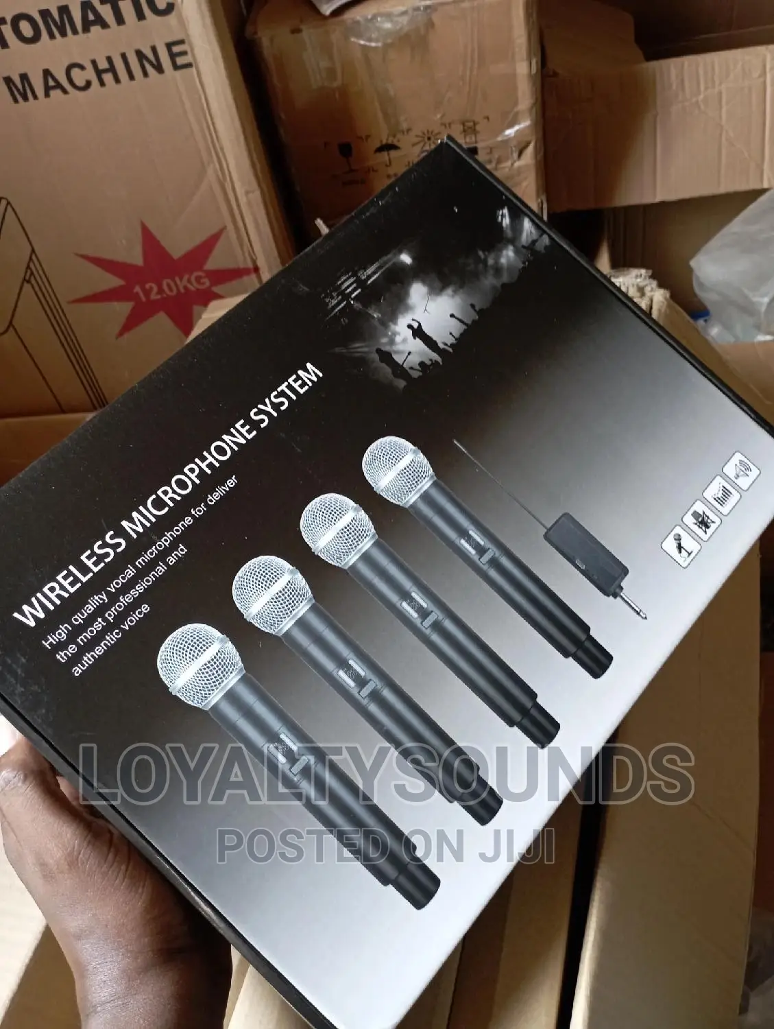 Four Wireless Microphones (4in1)