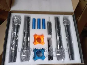 Four Wireless Microphones (4in1)
