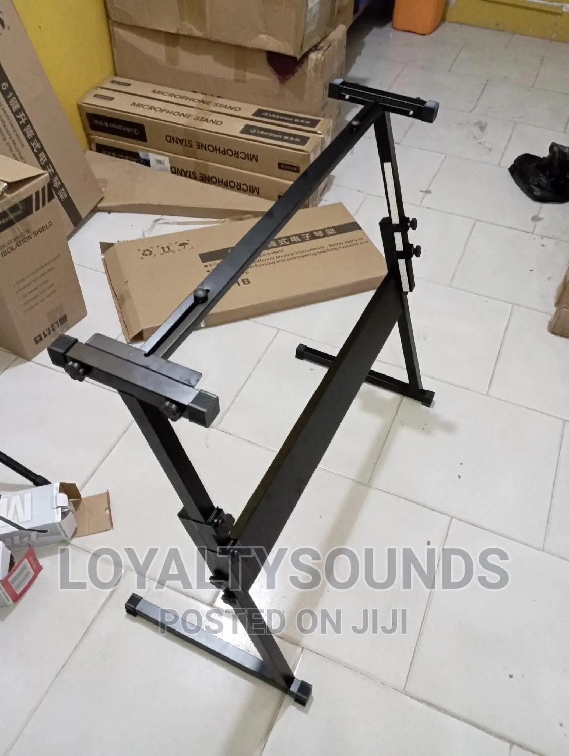 Z - Shape Keyboard Stand ( Black )