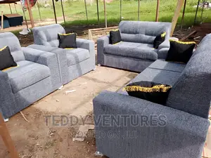 Quality Sofa Set( Free Delivery)