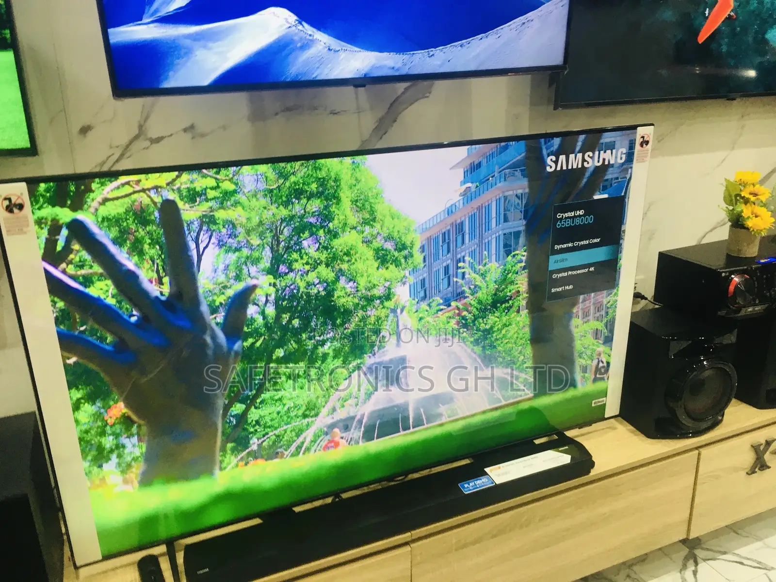 UHD Smart Samsung LED Glossy BU80 65 Inches Ultra Tv 